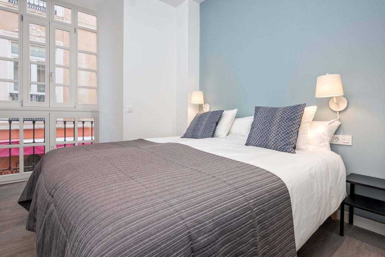 Merced Suites In Malaga By Solaga Holiday Homes エクステリア 写真