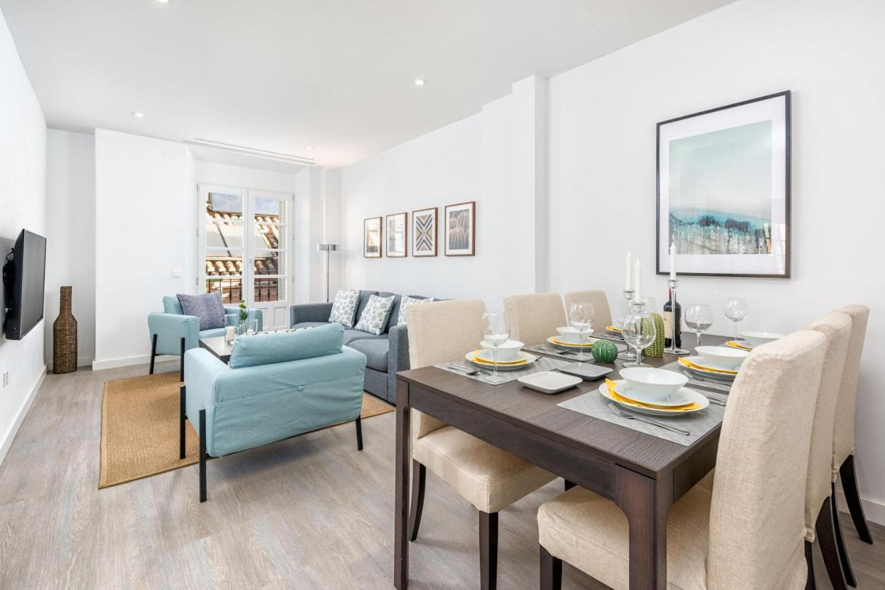 Merced Suites In Malaga By Solaga Holiday Homes エクステリア 写真