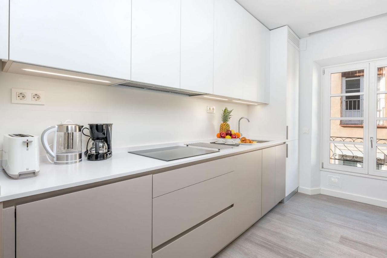 Merced Suites In Malaga By Solaga Holiday Homes エクステリア 写真
