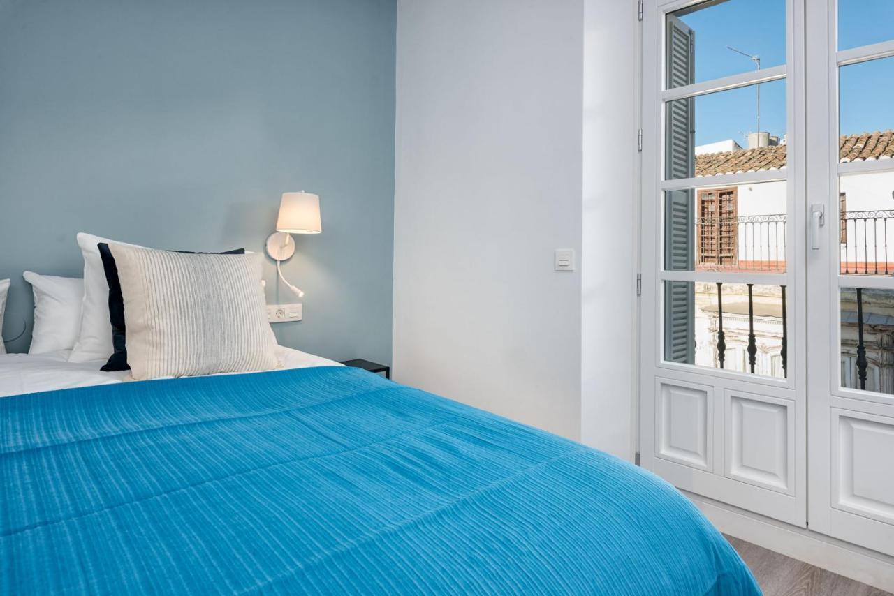 Merced Suites In Malaga By Solaga Holiday Homes エクステリア 写真