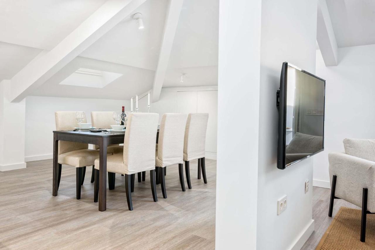 Merced Suites In Malaga By Solaga Holiday Homes エクステリア 写真