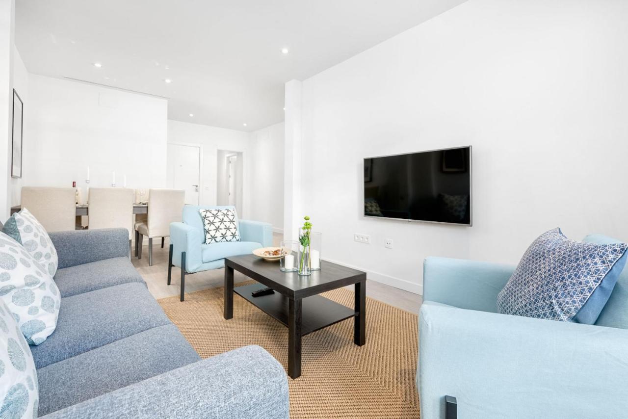 Merced Suites In Malaga By Solaga Holiday Homes エクステリア 写真