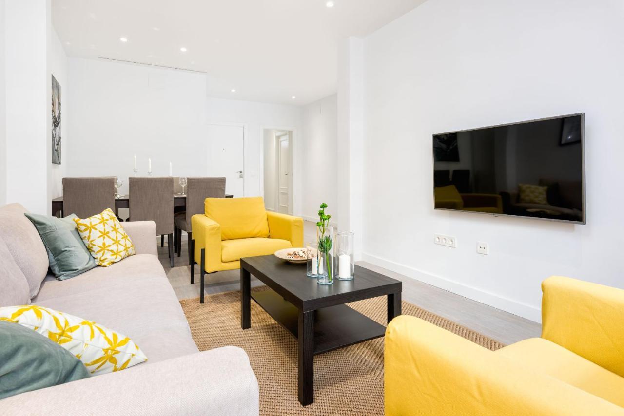 Merced Suites In Malaga By Solaga Holiday Homes エクステリア 写真