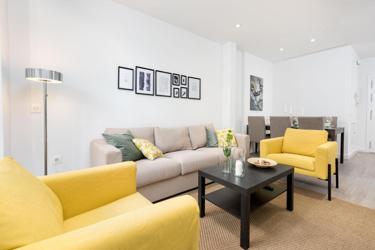 Merced Suites In Malaga By Solaga Holiday Homes エクステリア 写真