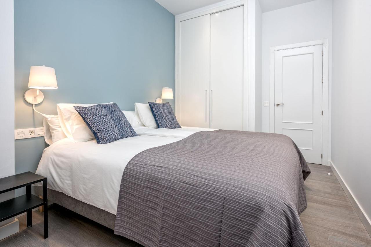 Merced Suites In Malaga By Solaga Holiday Homes エクステリア 写真