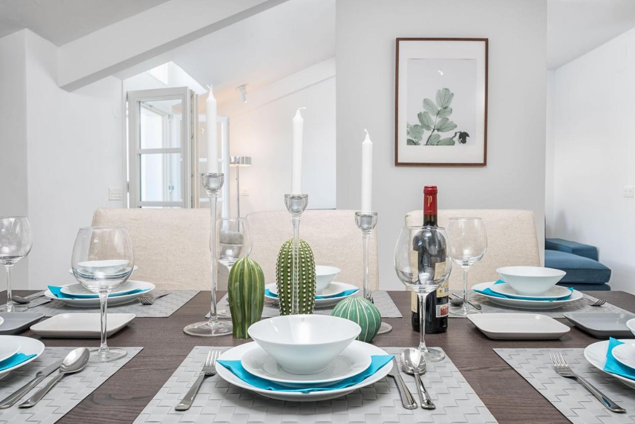 Merced Suites In Malaga By Solaga Holiday Homes エクステリア 写真